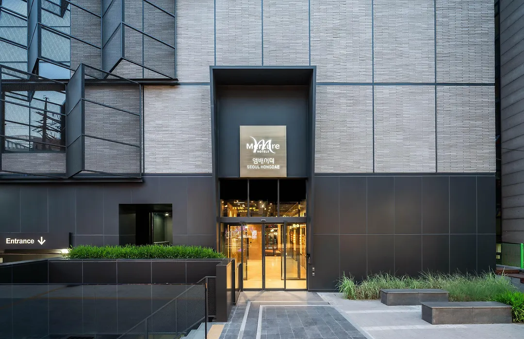 Mercure Ambassador Seoul Hongdae-1